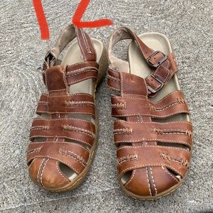 Mens size 12 Dr. Martens Air Cushion Sole sandal